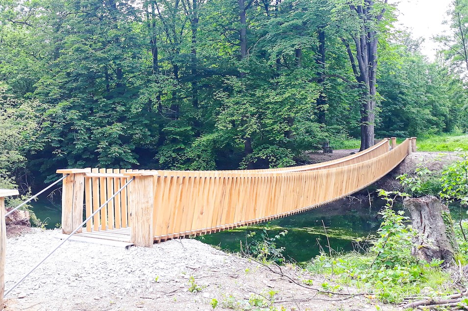 Hängebrücke erneuert von Holzbau Stigl Foto von Sabrina Gassner